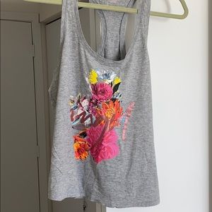 VS tank top